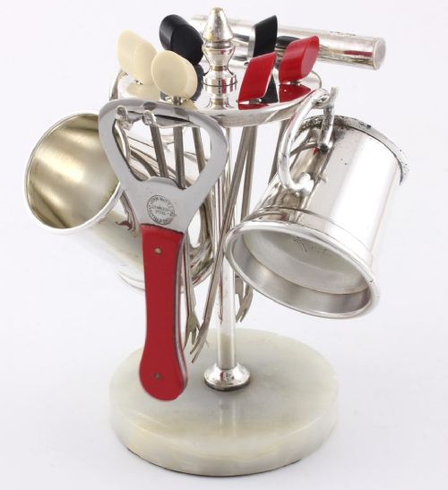 Bar Accessory Set.