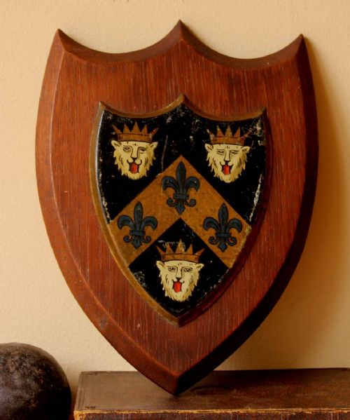 Oak Guy's Hospital Coat of Arms Shield.