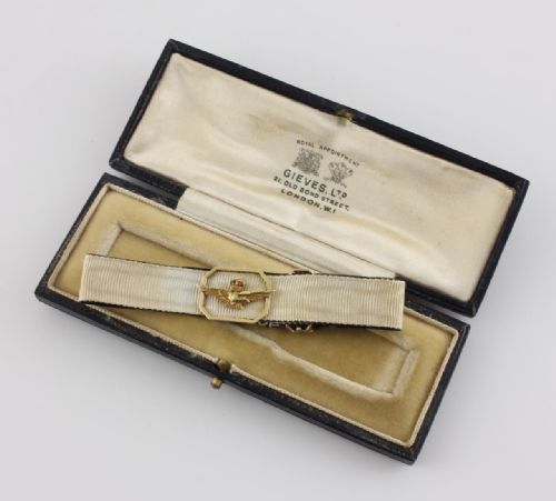 9ct Gold, Enamel & Silk Raf Sweetheart Bracelet.