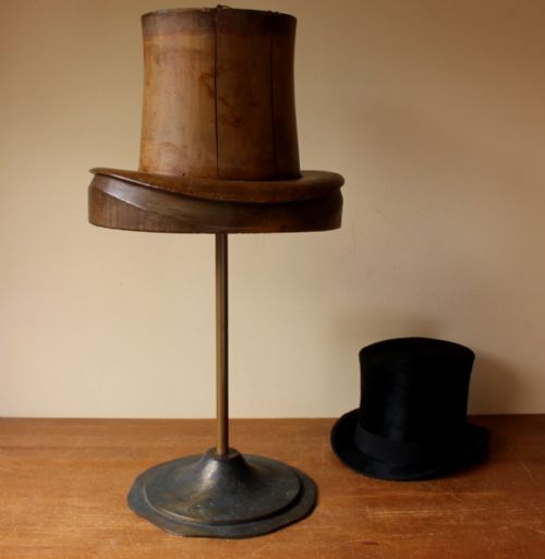 fig 1. Wood Milliner's Top Hat Block.