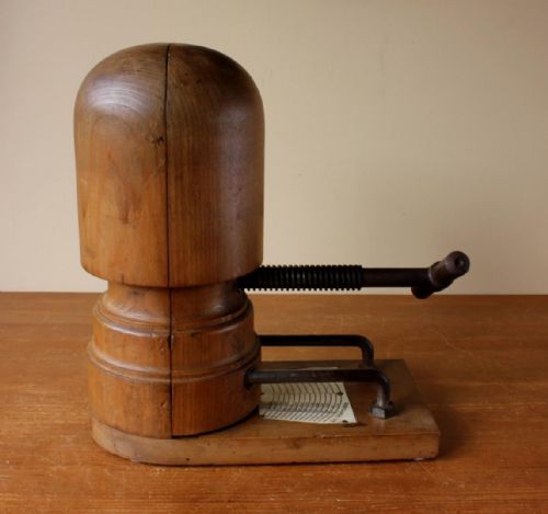 La Chapeliere Milliner's Hat Sizer / Stretcher.