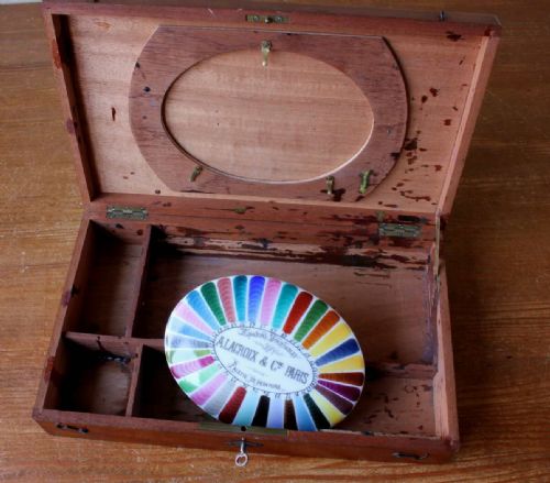 fig 2. A Lacroix Paris France Artist Painting Box. Porcelain Palette De Peinture.