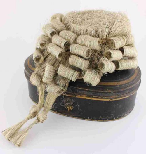 Ravenscroft English Barristers Wig & Tole Tin.