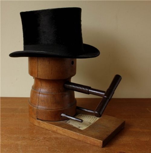 fig 1. Milliner's Wood Mechanical Hat Stretcher Sizer.
