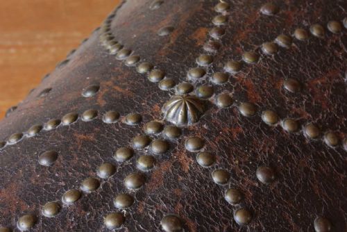 ANTIQUE LEATHER STUDDED CHEST SPANISH DOMED COFFER TRUNK - ADDITIONAL PHOTO 7