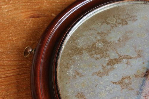 ANTIQUE ROUND WALL MIRROR DECORATIVE WOOD VICTORIAN FOXED MIRROR PLATE - ADDITIONAL PHOTO 6