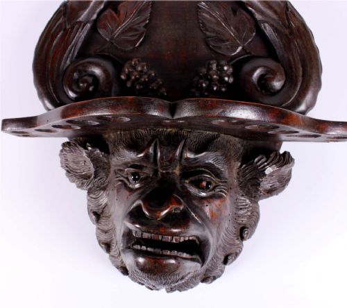 ANTIQUE GROTESQUE FACE WALL SHELF 19TH CENTURY WOOD DEMON PIPE RACK - ADDITIONAL PHOTO 3