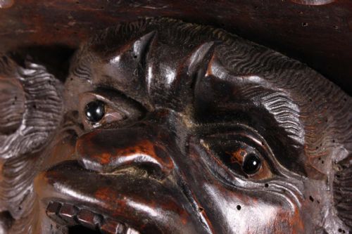ANTIQUE GROTESQUE FACE WALL SHELF 19TH CENTURY WOOD DEMON PIPE RACK - ADDITIONAL PHOTO 5