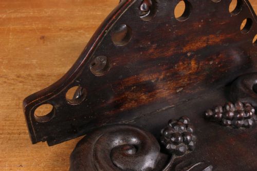 ANTIQUE GROTESQUE FACE WALL SHELF 19TH CENTURY WOOD DEMON PIPE RACK - ADDITIONAL PHOTO 12
