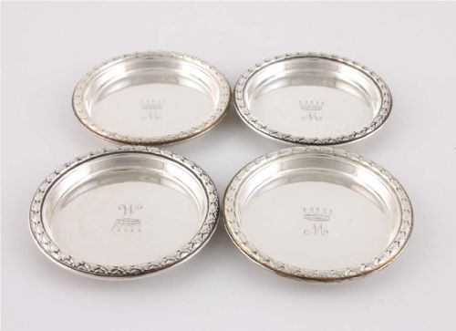 SET OF 4 SILVER PIN DISHES MONOGRAM ROYAL CROWN M SMALL COASTERS 1954 - ADDITIONAL PHOTO 6