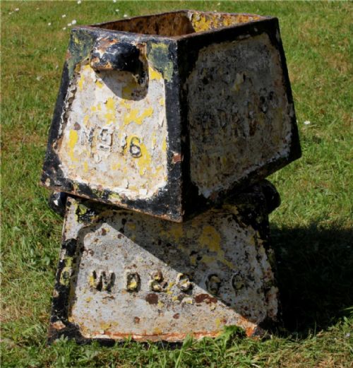 TWO CAST IRON WEYMOUTH DORCHESTER GOLF CLUB HOLE MARKERS PLANTERS C1893 - ADDITIONAL PHOTO 4
