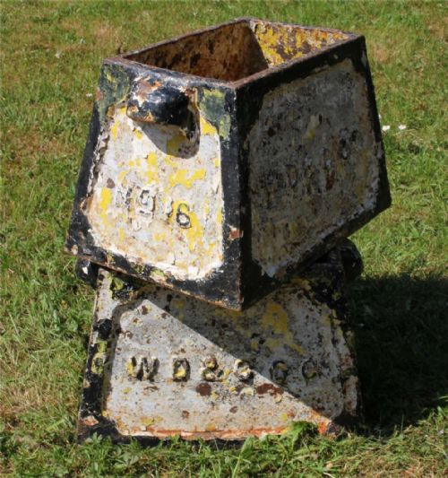 TWO CAST IRON WEYMOUTH DORCHESTER GOLF CLUB HOLE MARKERS PLANTERS C1893 - ADDITIONAL PHOTO 23