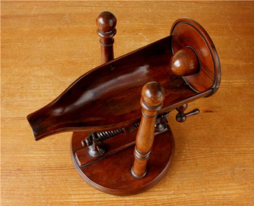 MAHOGANY CHAMPAGNE POURER CRADLE REGENCY WOODEN BOTTLE HOLDER C1820 - ADDITIONAL PHOTO 4