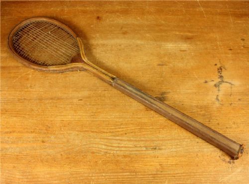 fig 1. Antique Longue Paume Racket. Jeu De Paume Tennis Rouillard Amiens Racquet.
