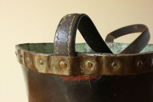 GEORGIAN LEATHER FIRE BUCKET COPPER STUDDED WASTE PAPER BASKET C1800 - ADDITIONAL PHOTO 16
