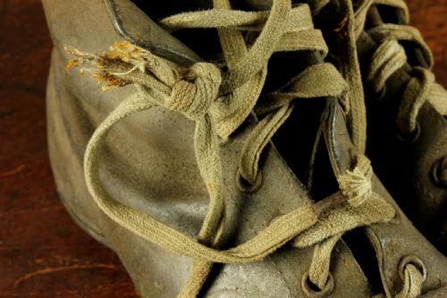 ANTIQUE FOOTBALL BOOTS OLD LACED LEATHER BROWN SOCCER SHOES C1925 - ADDITIONAL PHOTO 13