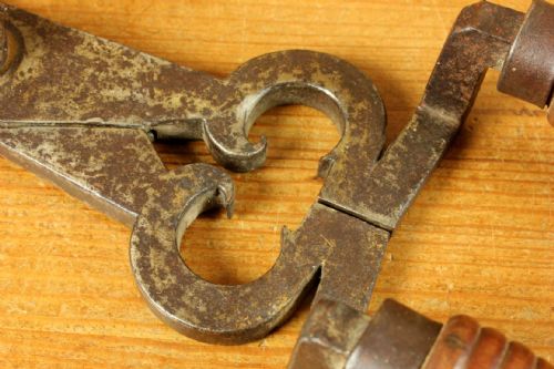 ANTIQUE LARGE PAIR GARDENING SHEARS 18TH CENTURY FRENCH GARDENER'S TOOL - ADDITIONAL PHOTO 17