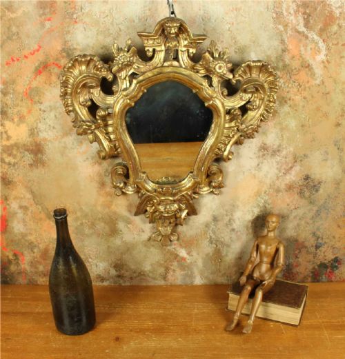 18TH CENTURY ROCOCO GILTWOOD WALL MIRROR DECORATIVE MASK GOLD MIRROR - ADDITIONAL PHOTO 4