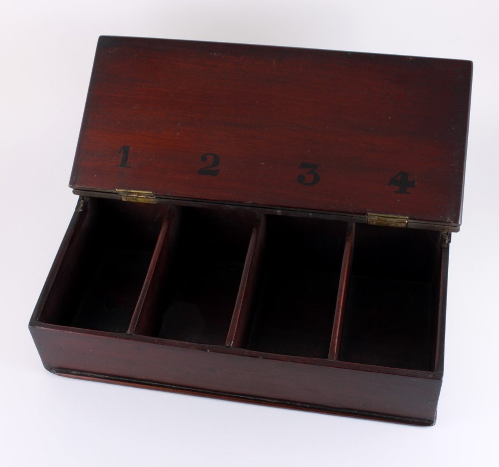 Mahogany Wood Cigar Tea Box. 