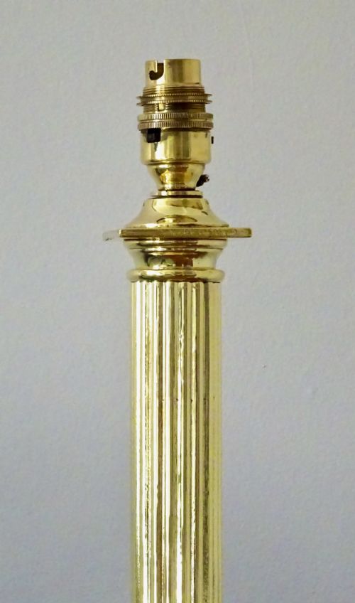 fig 2. A VICTORIAN BRASS CORINTHIAN COLUMN LAMP