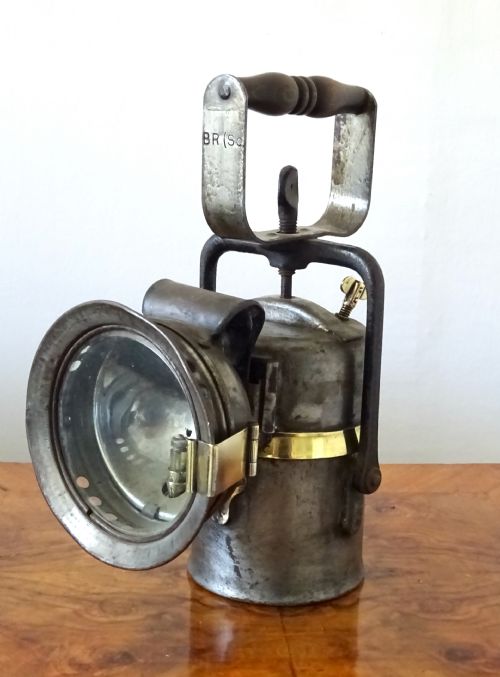 Premier Carbide Railway Lamp by Crestella Eng. Co.
