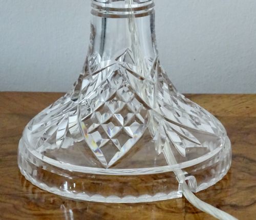 fig 2. A TALL STUART CRYSTAL GLASS LAMP