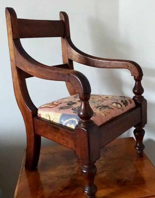 Victorian Doll/teddy Bear's Chair