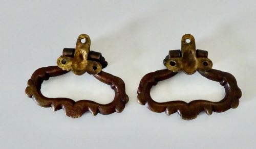 fig 1. PAIR VICTORIAN BRONZE CABINET HANDLES
