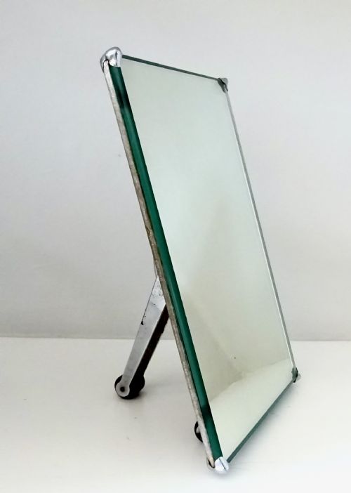 fig 1. HERBERT TERRY ANGLEPOISE MIRROR