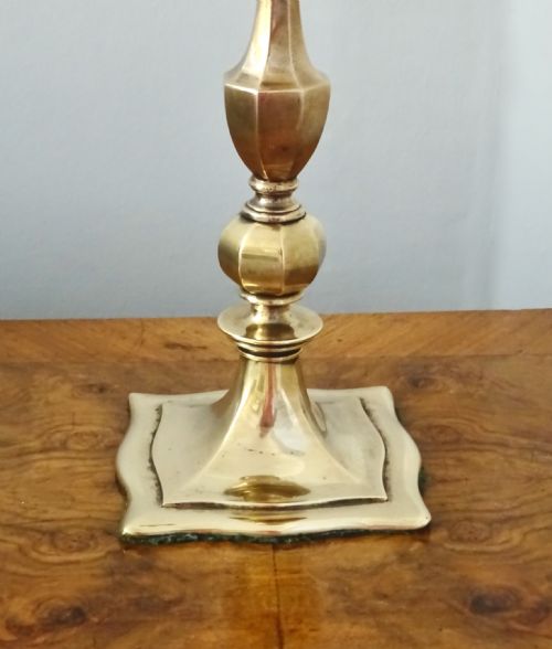 fig 1. TALL BRONZE TABLE LAMP