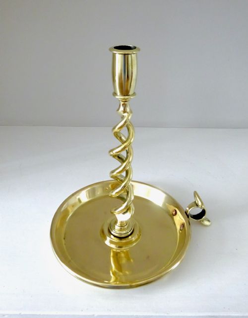 C 1900 TWISTED BRASS CANDLESTICK ON FITTED BASE - ADDITIONAL PHOTO 5