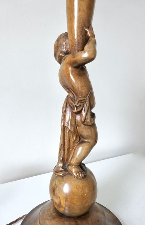 TALL OAK CHERUB TABLE LAMP - ADDITIONAL PHOTO 9