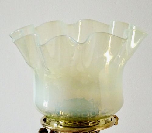 1910 A BENSON OIL LAMP WITH ORIGINAL VASELINE GLASS SHADE - ADDITIONAL PHOTO 5