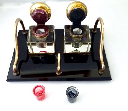 1930S INKSTAND WITH ORIGINAL INK POTS - ADDITIONAL PHOTO 1