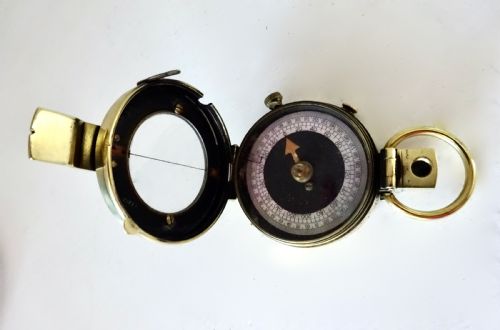 fig 1. 1917 MILITARY MARCHING COMPASS WITH ORIGINAL LEATHER CASE