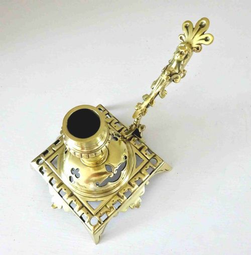 C1900 BRASS CHAMBERSTICK - ADDITIONAL PHOTO 1
