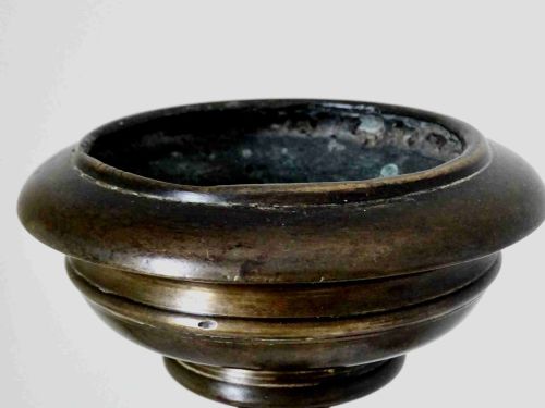 18801900 A TALL BRONZE CANDLE HOLDER - ADDITIONAL PHOTO 7