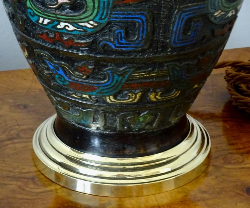 CIRCA 1880  A LARGE CLOISONNE TABLE LAMP View III