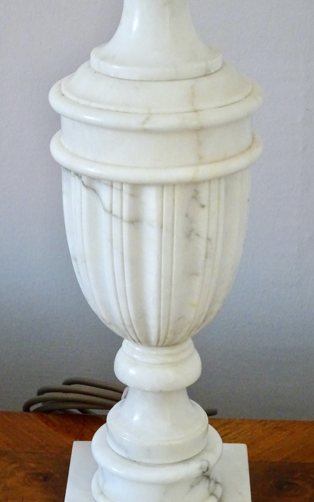 TALL MARBLE LAMP View III