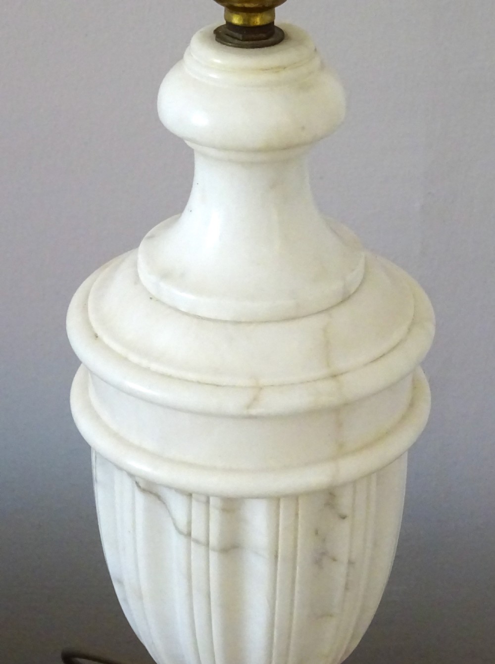 TALL MARBLE LAMP View V