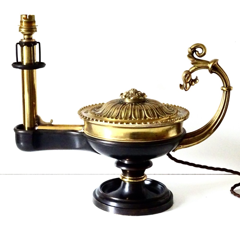 BRONZE VICTORIAN ALADDIN LAMP View III