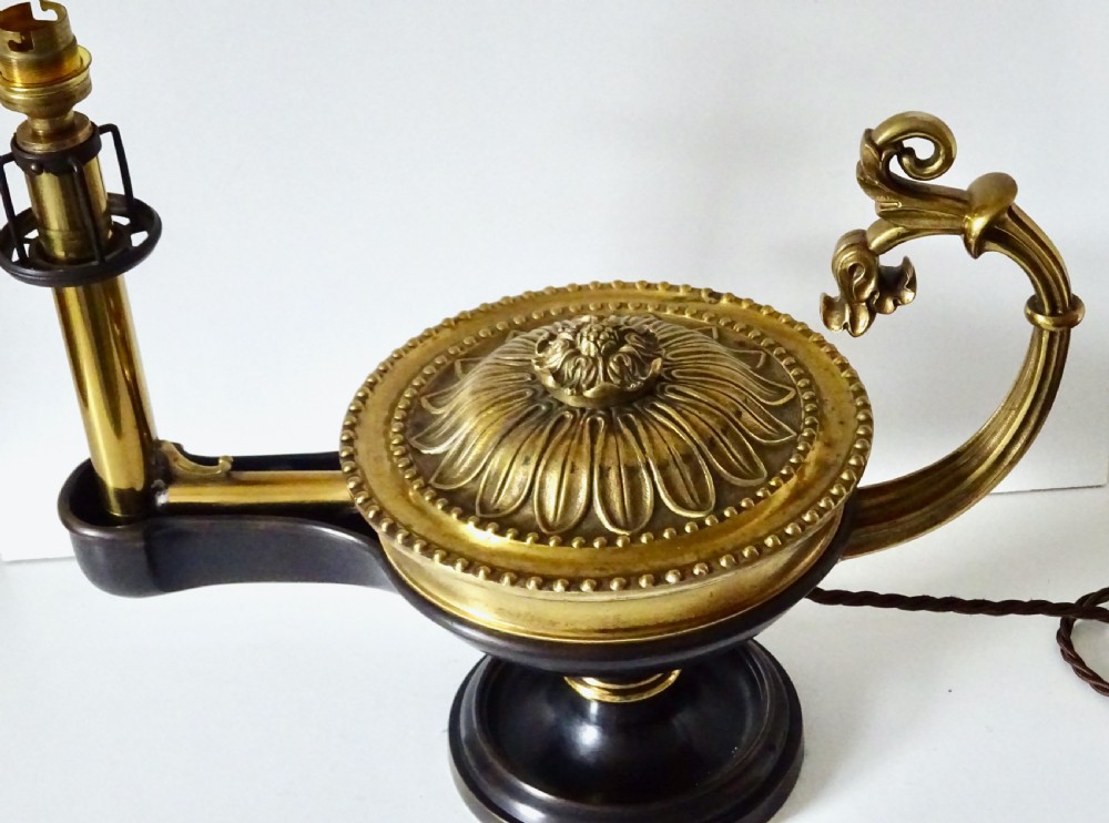 BRONZE VICTORIAN ALADDIN LAMP View VII