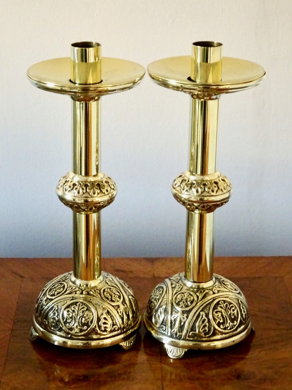 PAIR EARLY 20thC BRASS CANDLESTICKS