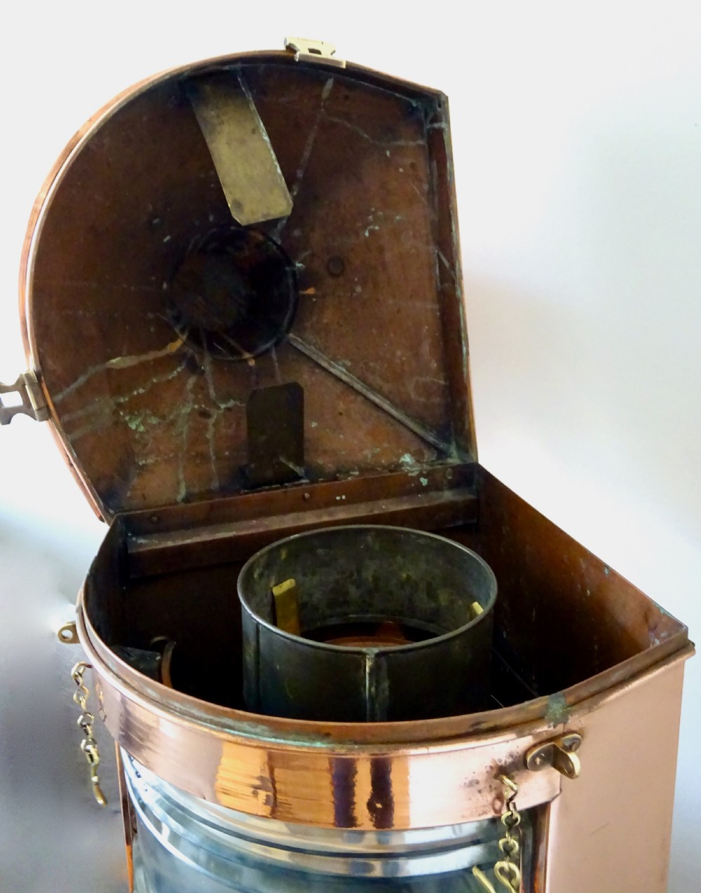 LARGE STARBOARD SHIP'S OIL LAMP View IV