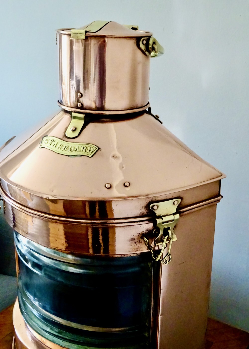 LARGE STARBOARD SHIP'S OIL LAMP View VI