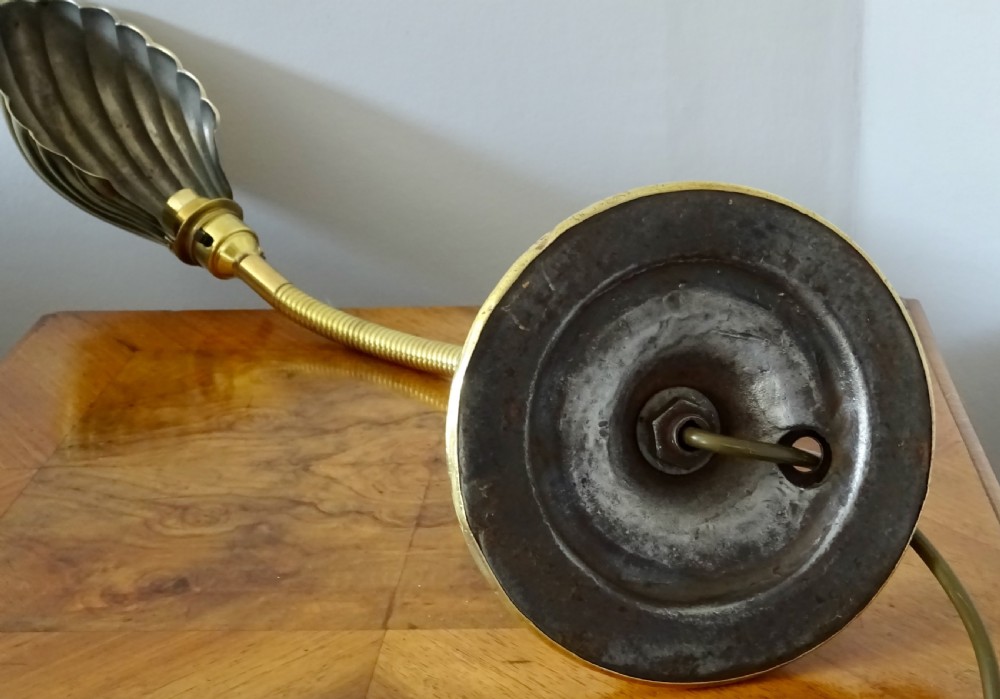1920s BRASS DESK LAMP WITH SHELL SHAPED SHADE View VI