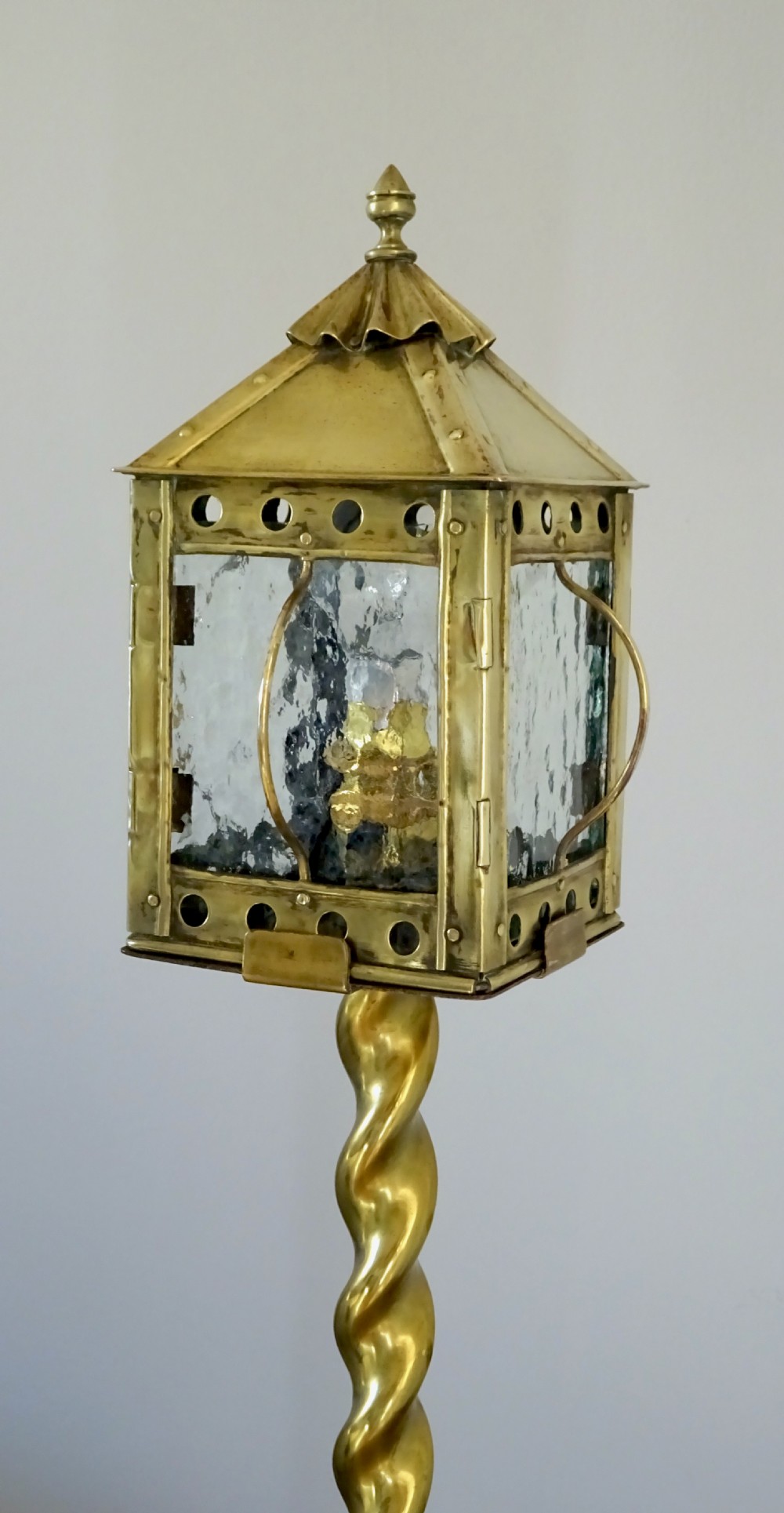 TALL BRASS LANTERN LAMP View III