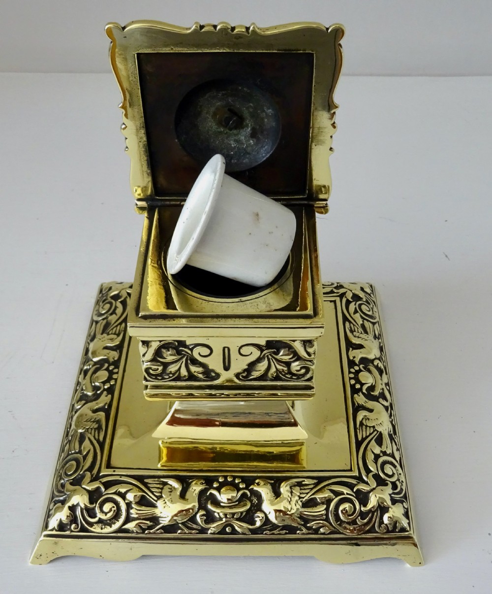 HEAVY AND ORNATE BRASS INK  STAND View IV