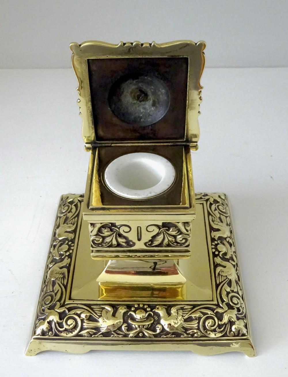 HEAVY AND ORNATE BRASS INK  STAND View III