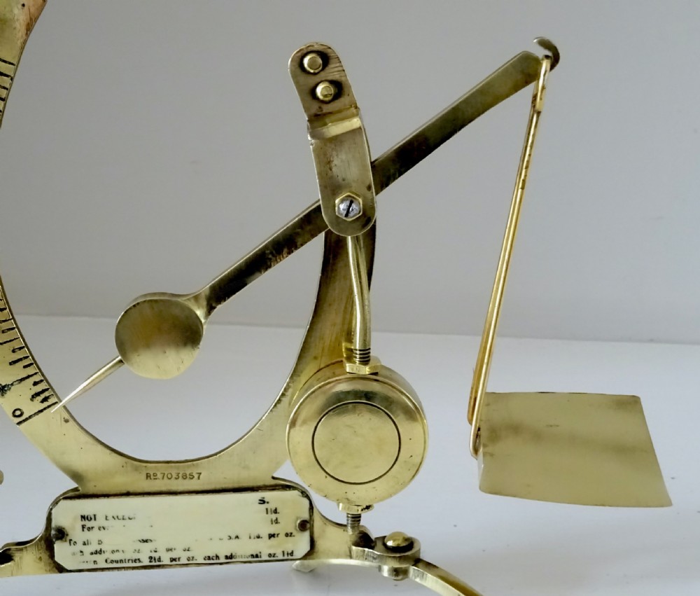 REGISTERED 1913 A  SET OF POSTAL SCALES  View III